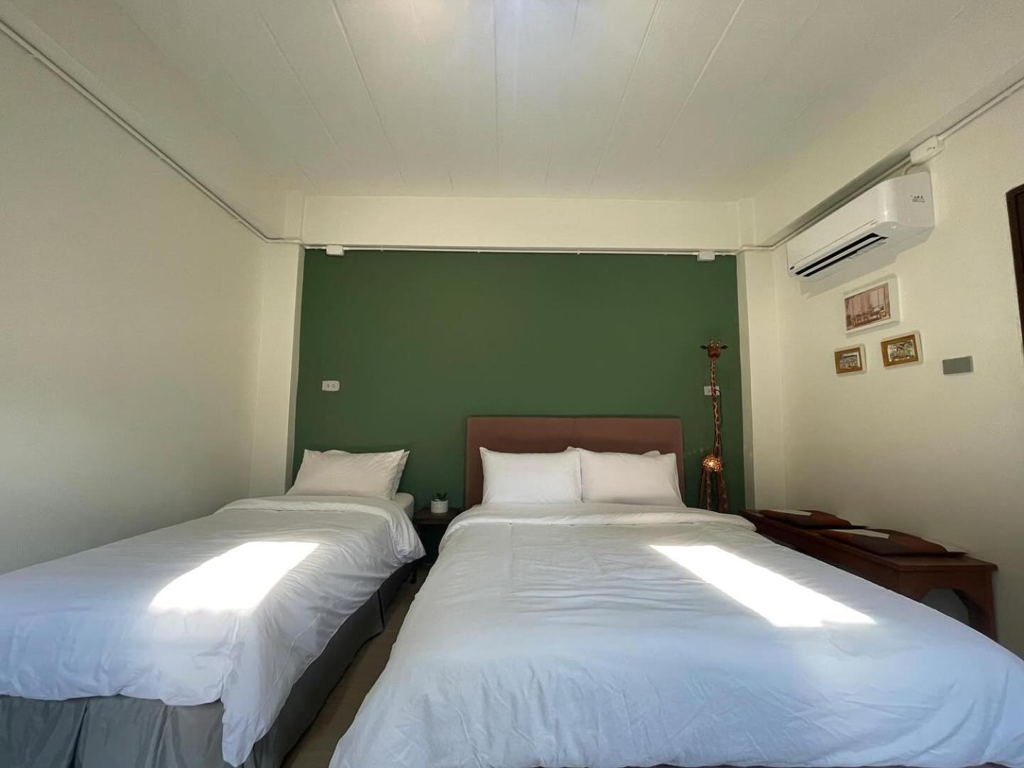 Self Check-In Apartment By Baiput Hometel Phranakhonszi Ajutthaja Kültér fotó